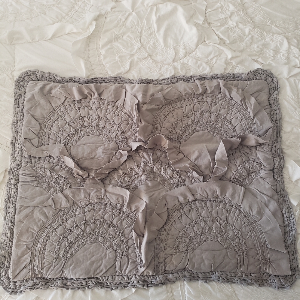 {anthropologie} Rivulets Gray Standard Sham